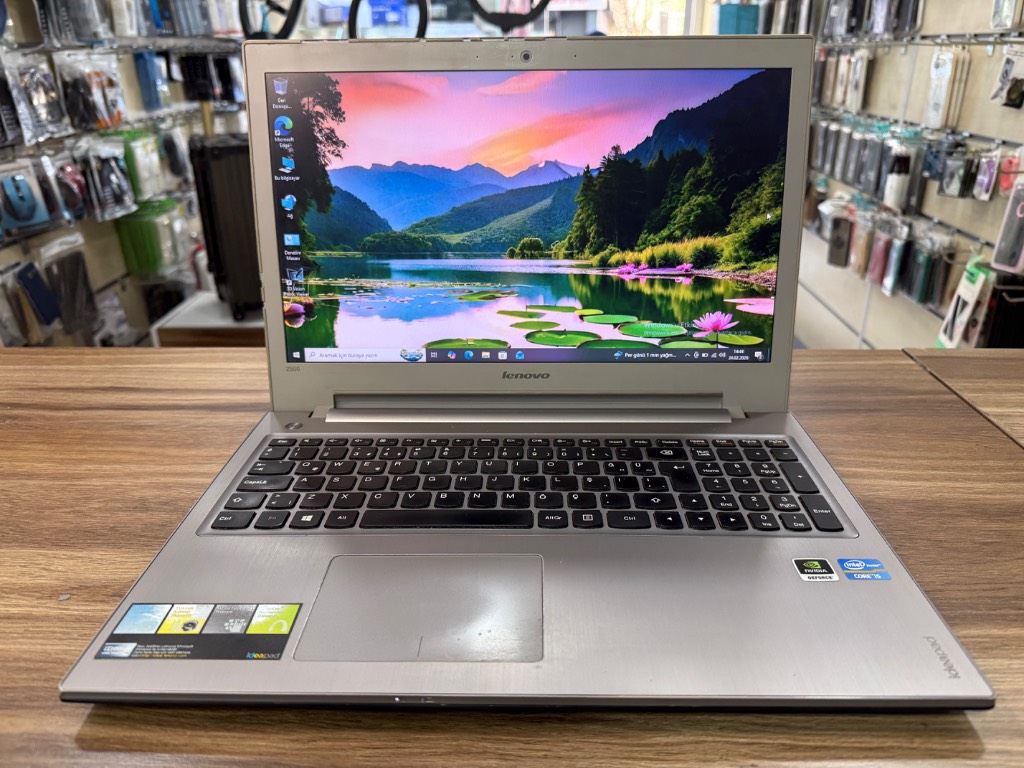 Lenovo ideapad Z500